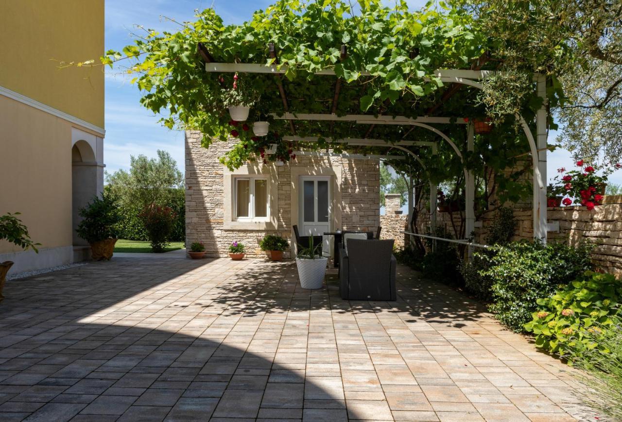 B&B Villa Oasa 1 Rovigno Esterno foto