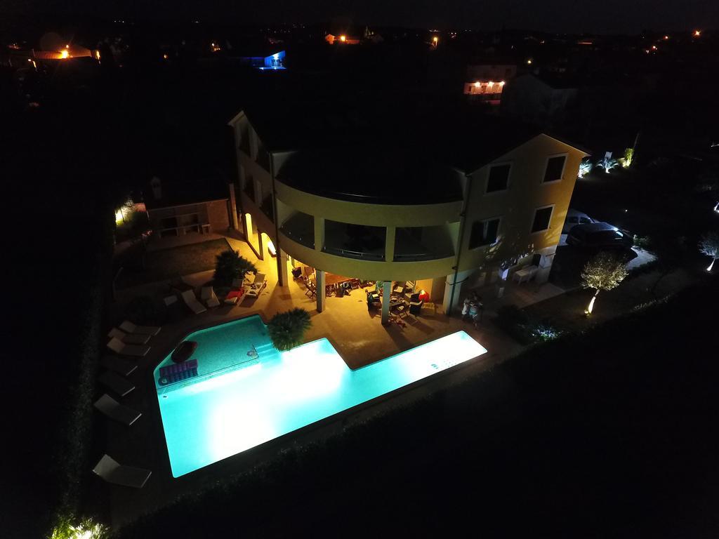 B&B Villa Oasa 1 Rovigno Esterno foto